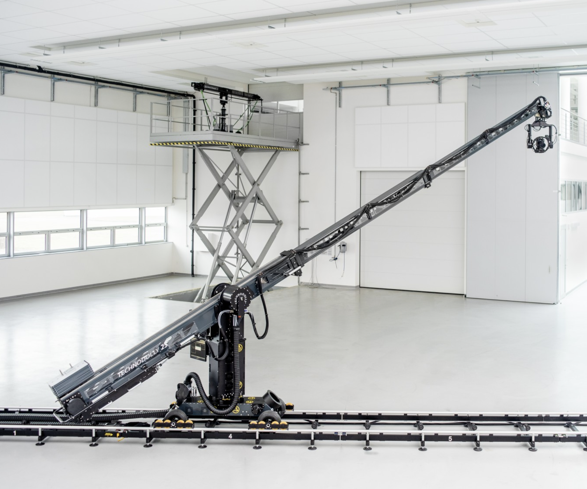 TechnoDolly 25
